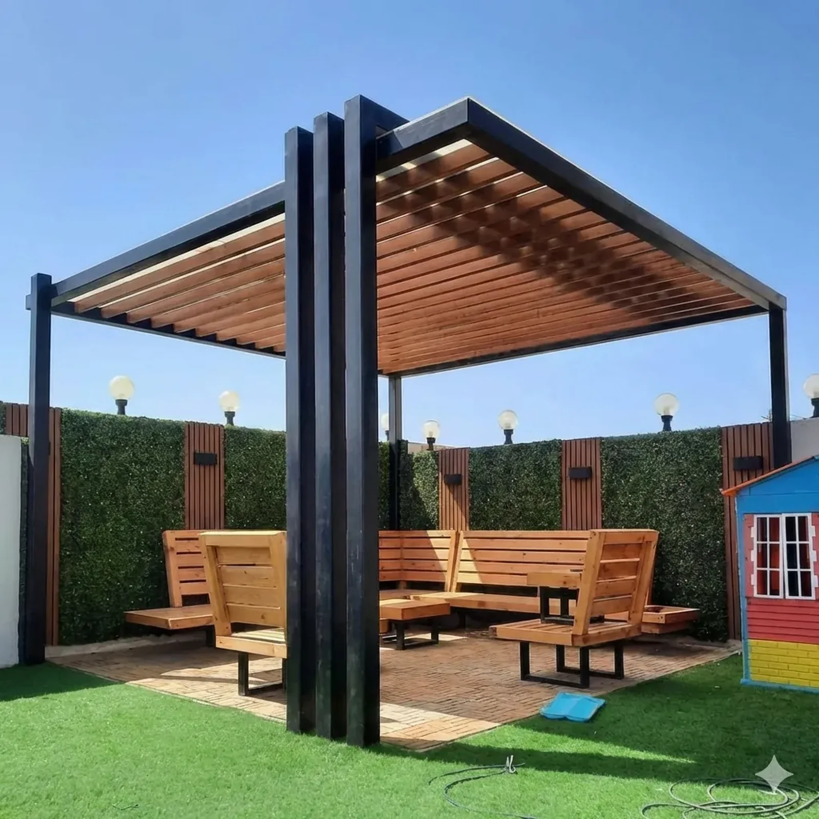 قبل التنفيذ - جلسة خارجية في الرياض السعودية